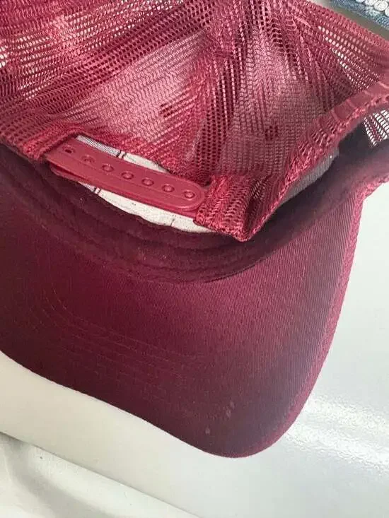 3 Hats - Picture 6 of 12